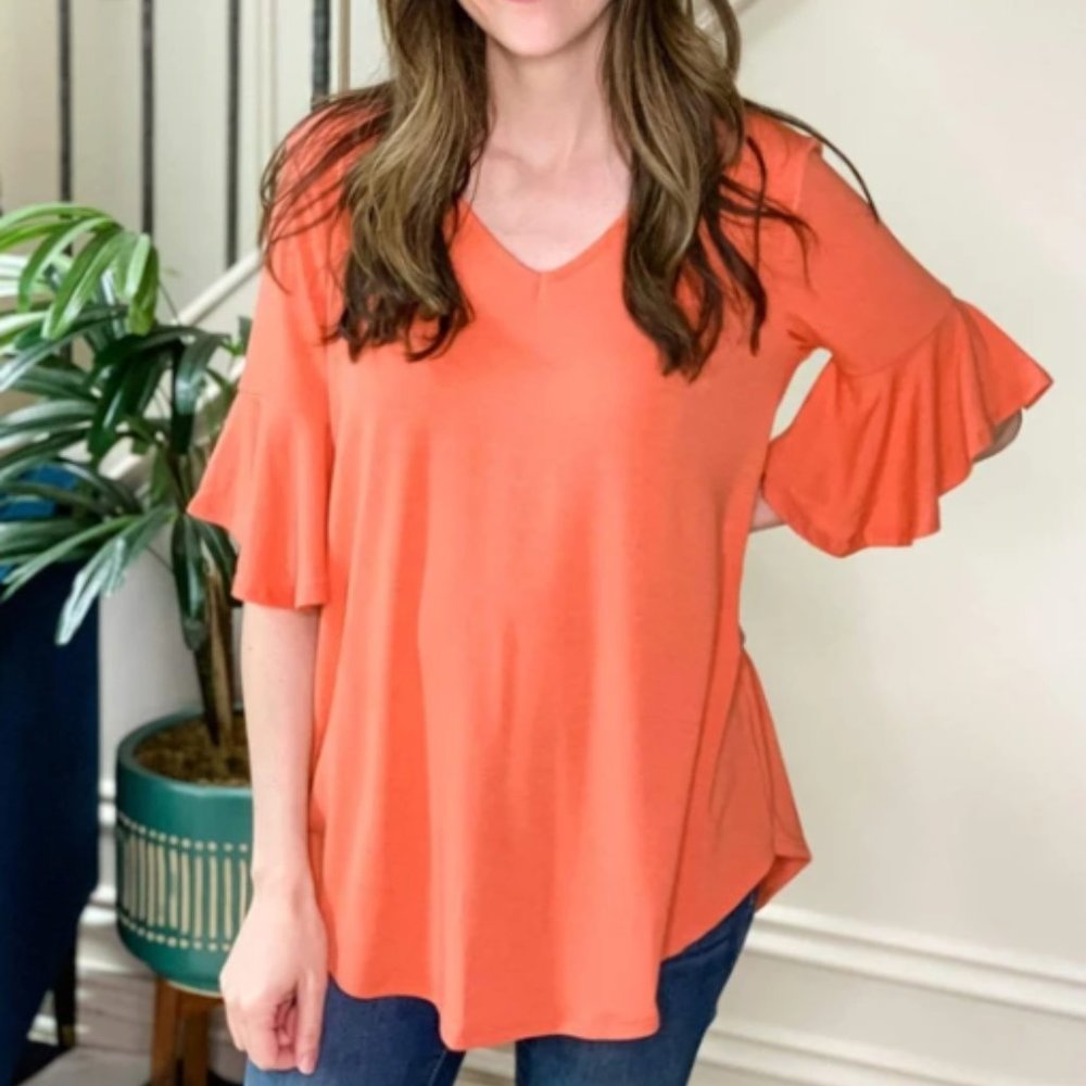 Women's Top CHASING WATERFALLS